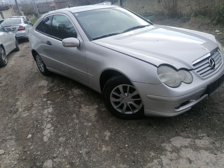 На части! Mercedes C220CDI спорт купе CL203 ръчка ОМ611