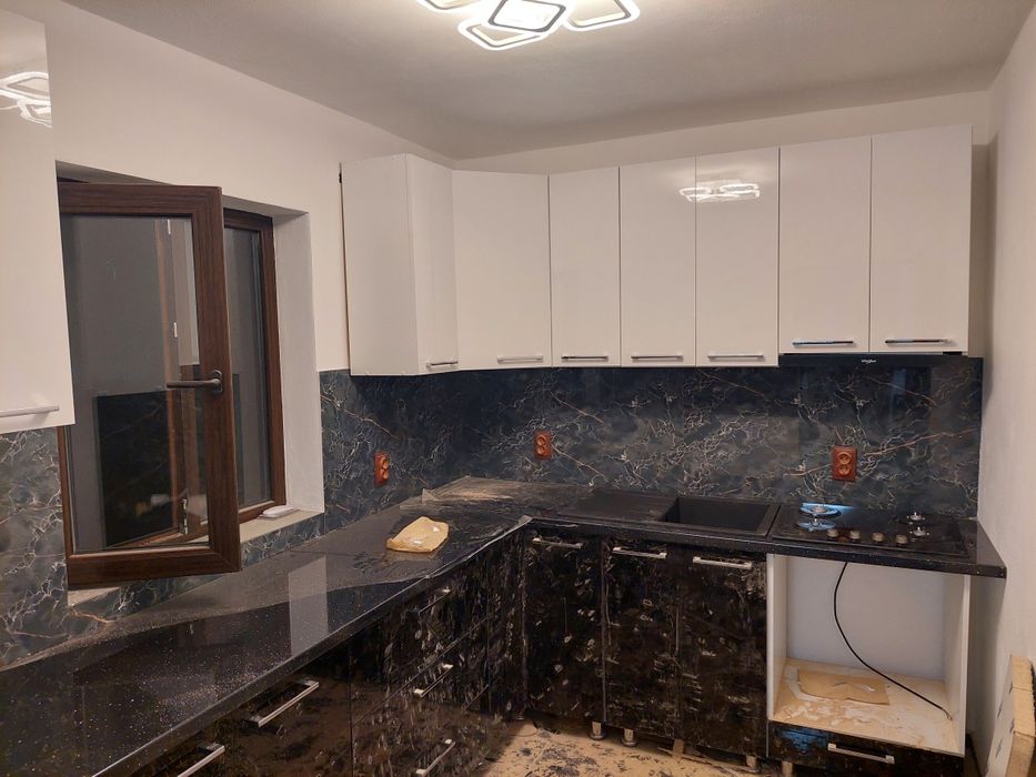 Montaj mobila și asamblare