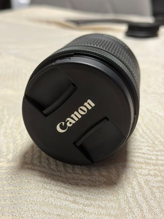 Обектив CANON RF 24-105 mm