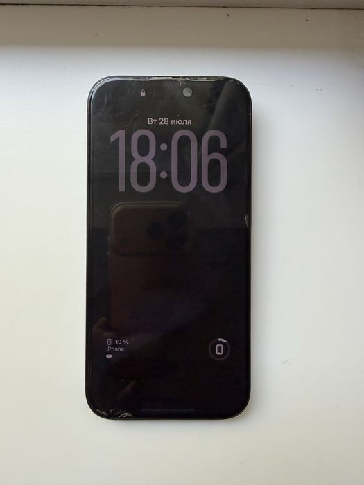 Продам айфон 15 про