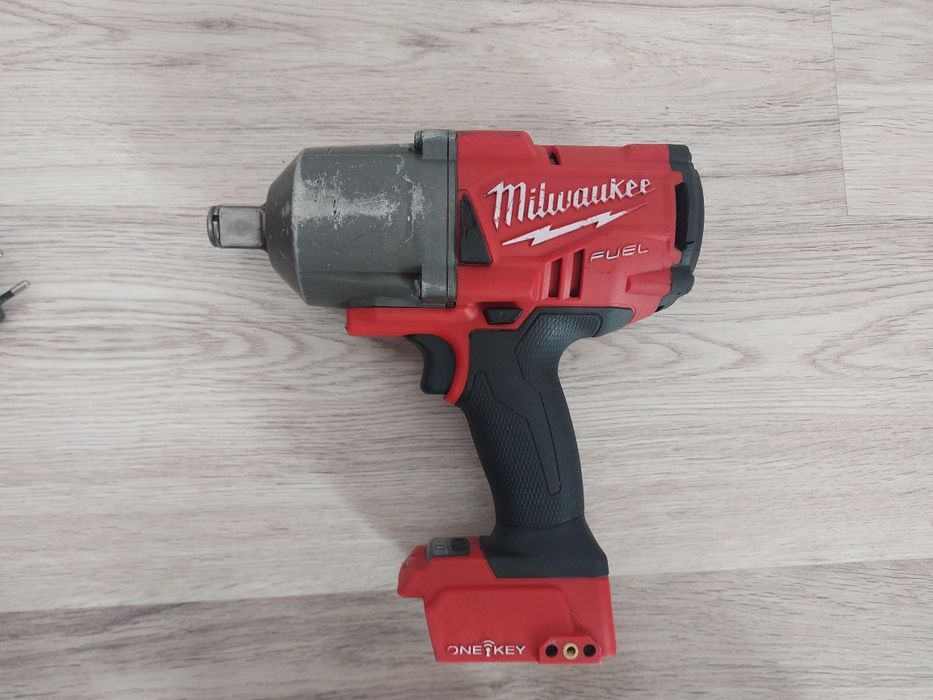Impact mare milwaukee M18 ONEFHIWF34, cupla 3/4 și putere 2100 nm