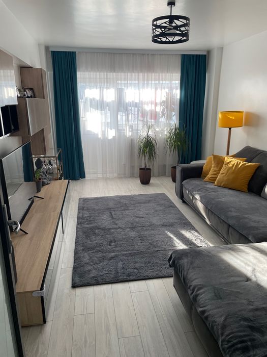 Apartament 3 camere , Stadion