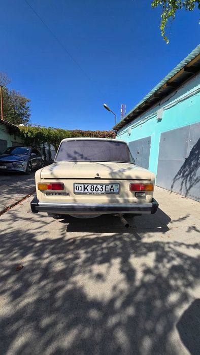 ВАЗ
Модель - 21011