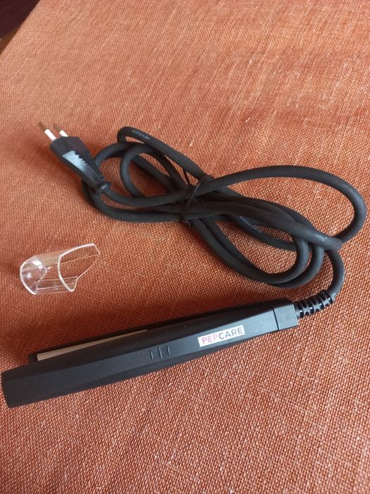 Mini-placă de îndreptat părul, PEP CARE.