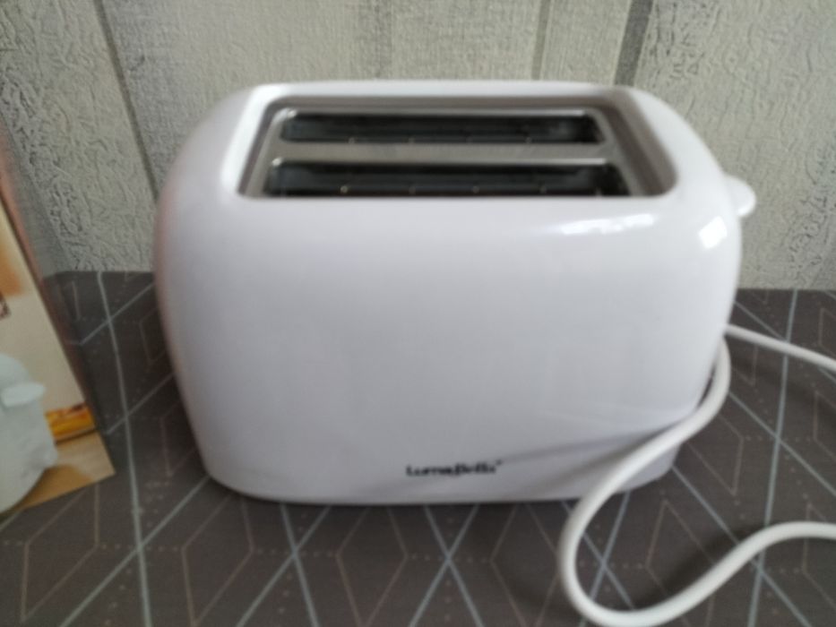 Продам срочно тостер