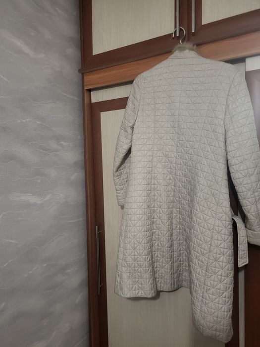 Пальто демисезонное