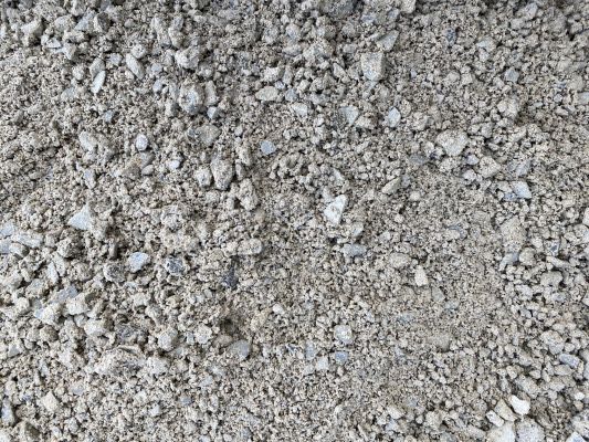 Asfalt frezat/ beton concasat/pamant vegetal/ nisip/ balast/ piatra