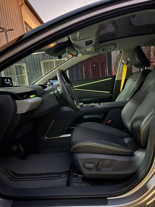 Toyota bz5 PRO plus 550км