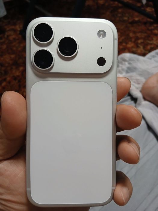 iphone 17 pro 256gb сильвер