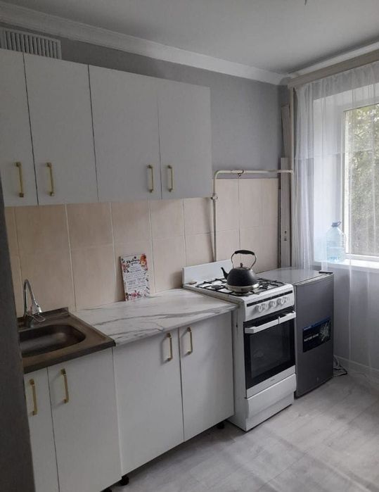 2-х комнатная в центре. Абая