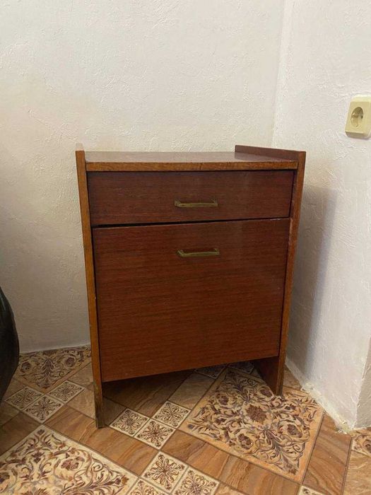 Продам прикроватные тумбы 2шт