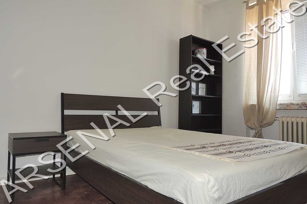 Дава се под наем Тристаен апартамент в София, Център - 100 кв.м за 700 € - Снимка #5