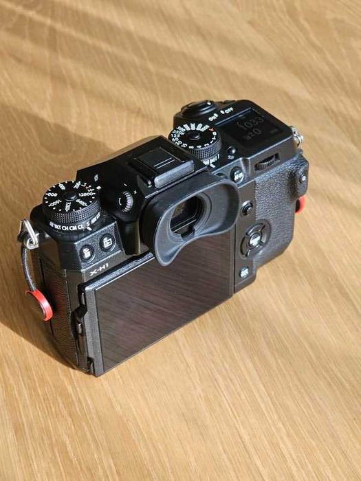 Фотоапарат Fujifilm X-H1