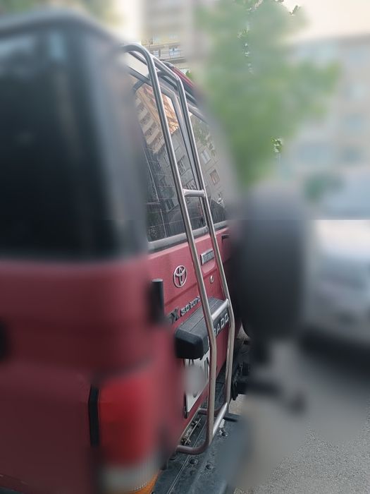 Лестница на дверь