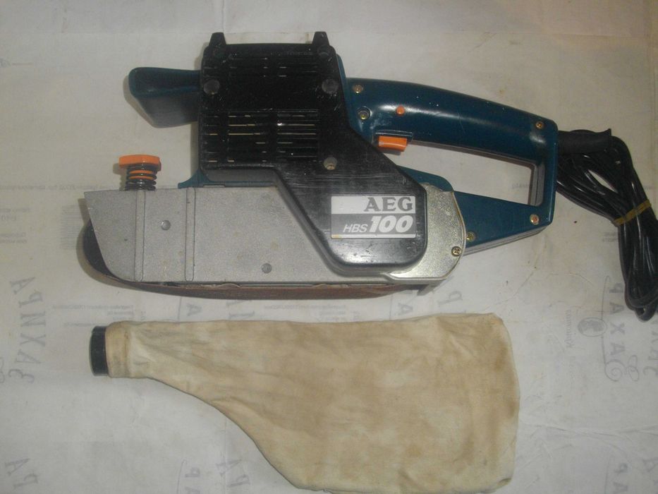 Машина разширение тръби Лентов шлайф 1010W Къртач HITACHI Рязане плочи