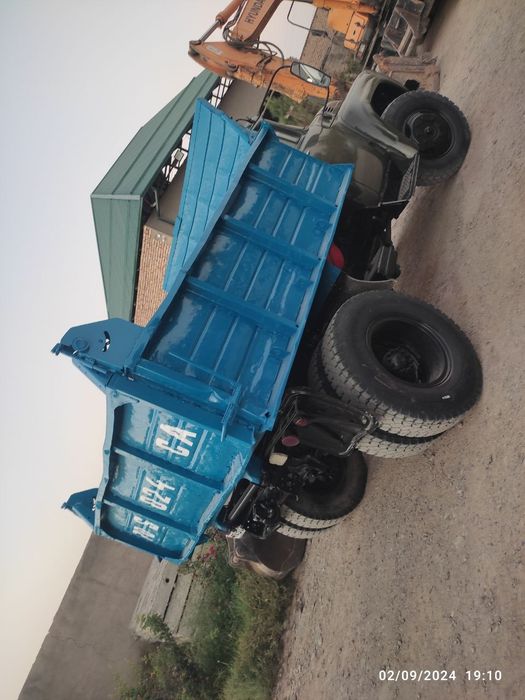 Зил сотилади матор каробка редуктор янги