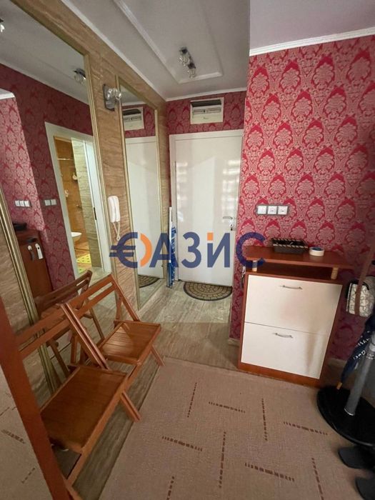 Продава се Двустаен апартамент в к.к. Слънчев бряг - 165 кв.м за 371 €/кв.м - Снимка #3