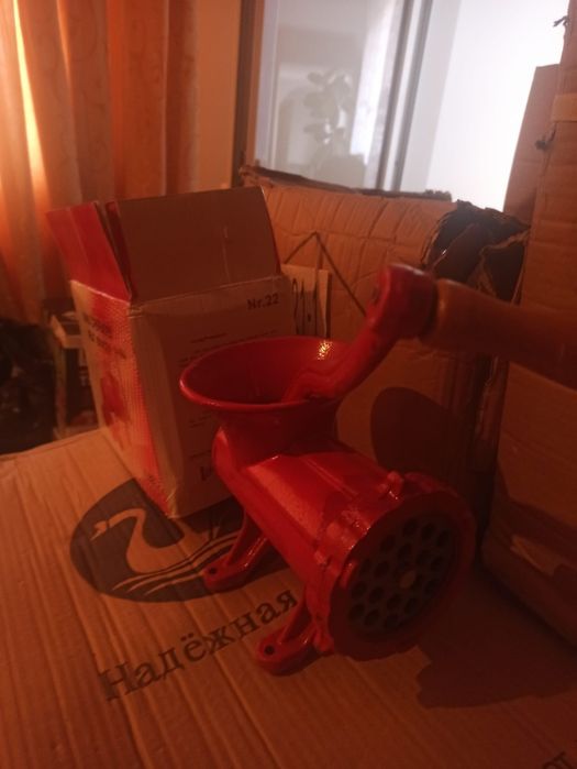 Vind mașina de tocat carne noua sigilata legume nr 22 pret 80lei