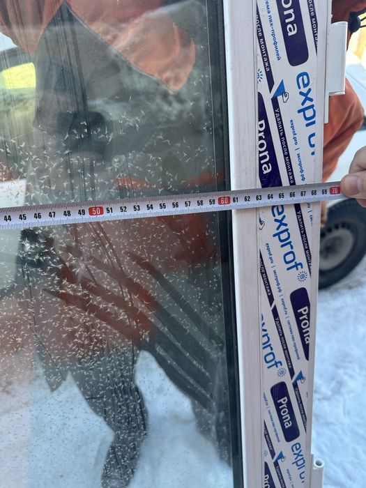 пластиковый дверь