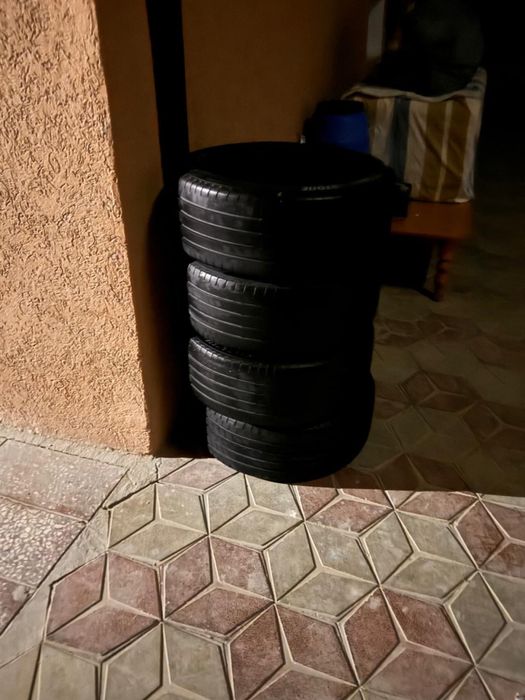 Шины на камри срочно
