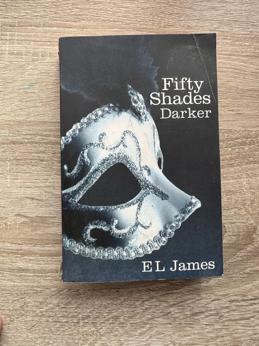 Carte fifty shades darker