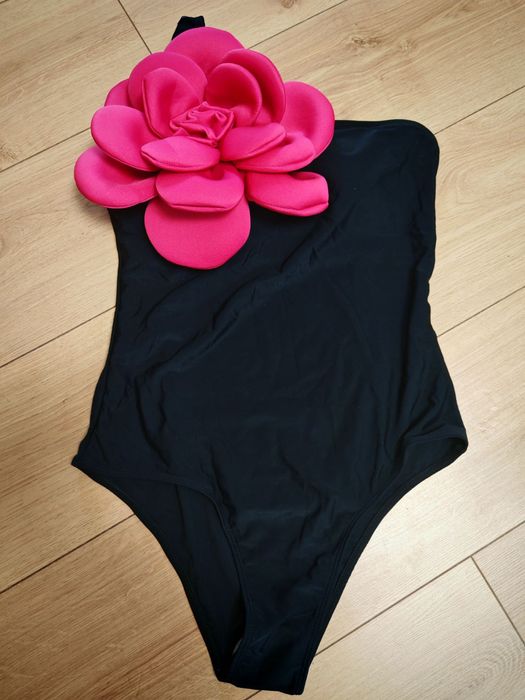 Дамски бански с цвете