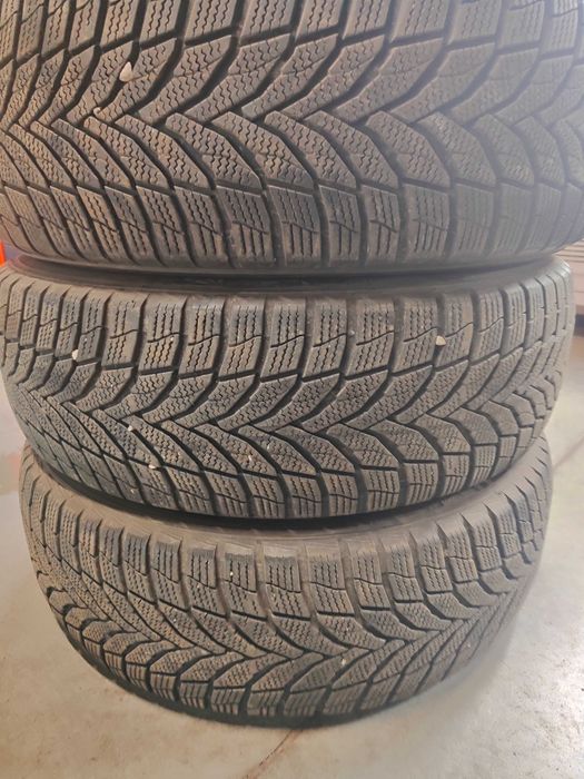 4бр.зимни гуми 225/65/17 Nexen
