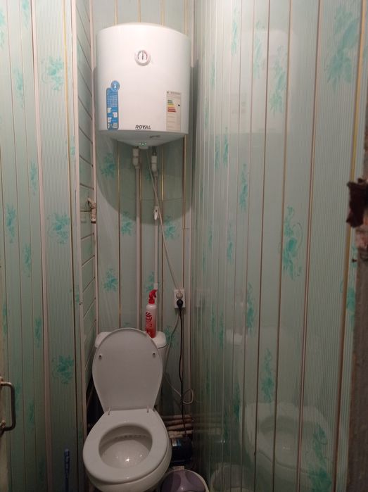 Купкаватли уйдан 3хонали 1 каватдан уй сотилади.