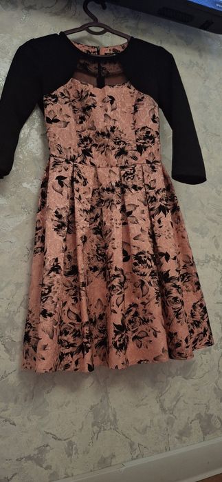 Платья для девушек