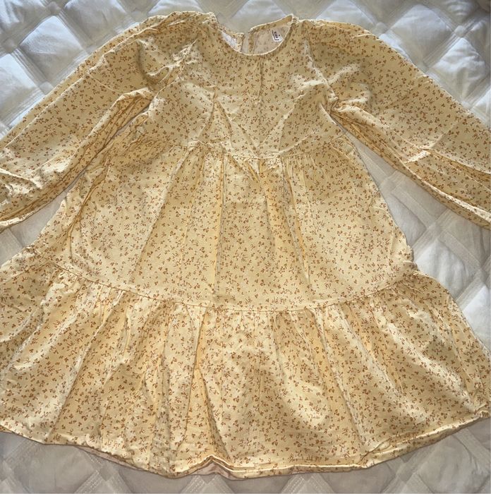 Платье на девочку