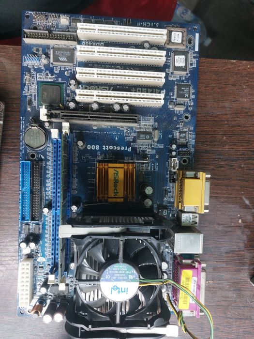 Видио карты и вещи для пк ,компьютеров