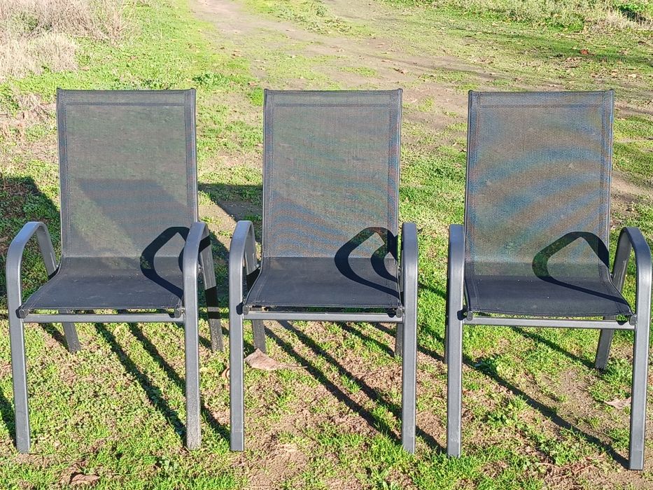 Градински столове 3-бр общо 90  лв