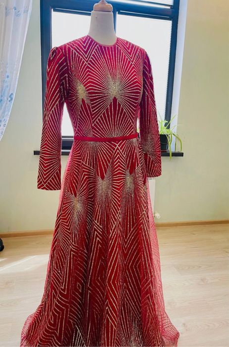 Vcherny ko’ylak / oqshom libosi