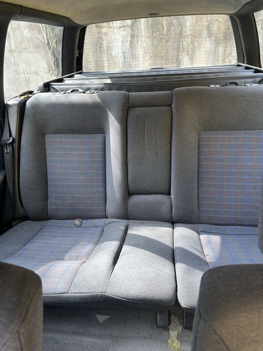 VW Passat GT 1991 1.8 моноинжекция