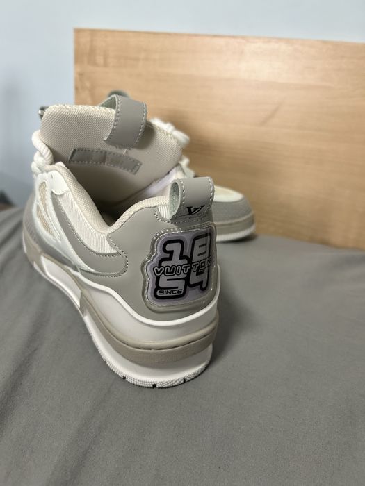 LV Skate Gri – Noi