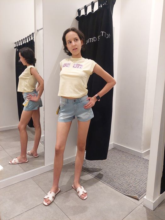 Дрехи Benetton за момиче 130-150 см