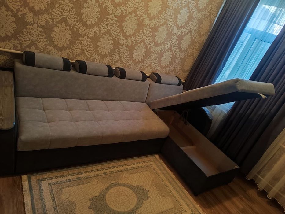 Диван продаётся  в отличном состоянии