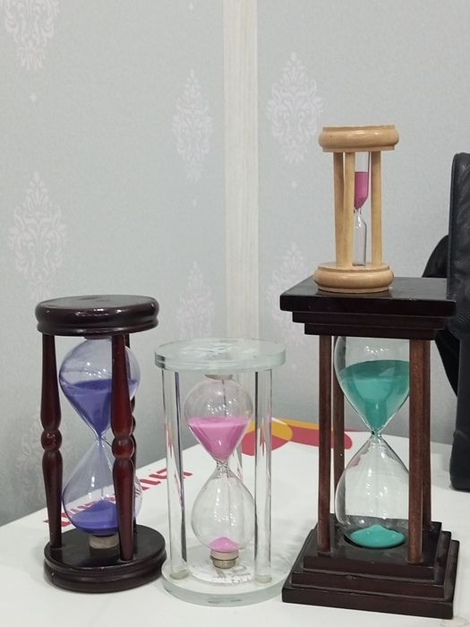 Қум соатлар тўплами сотилади!

Турли ўлчам ва шаклдаги қум соатлар. Де