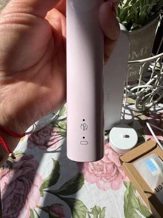 Електрическа четка за зъби - Philips Sonicare 3100 + 1 Глава подарък