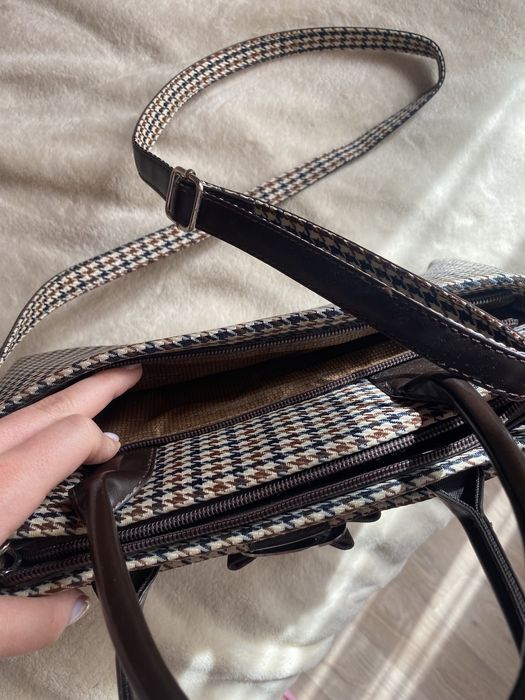 Чисто нова дамска чанта