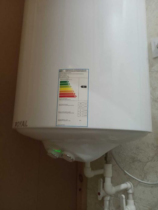 Продаеться Водонагреватель 100 л