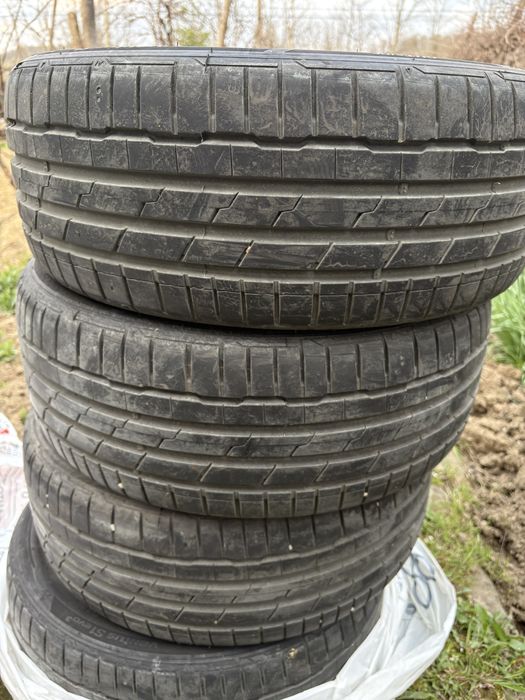 Anvelope Vara Hankook 205/45 R17
