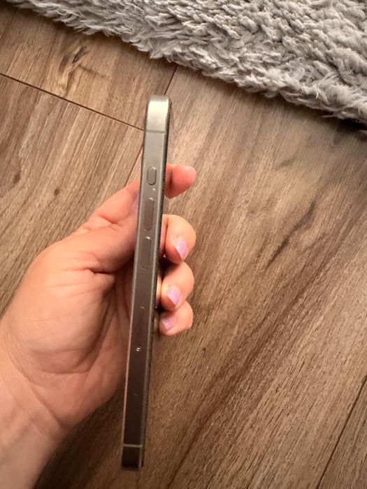 Iphone 15 pro 128 gb