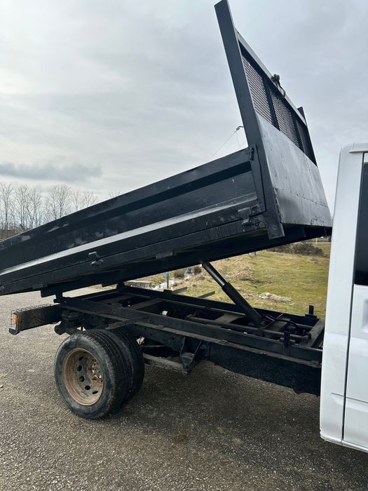 Vând sau schimb Ford tranzit basculabil