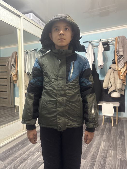 Продам лыжный костюм