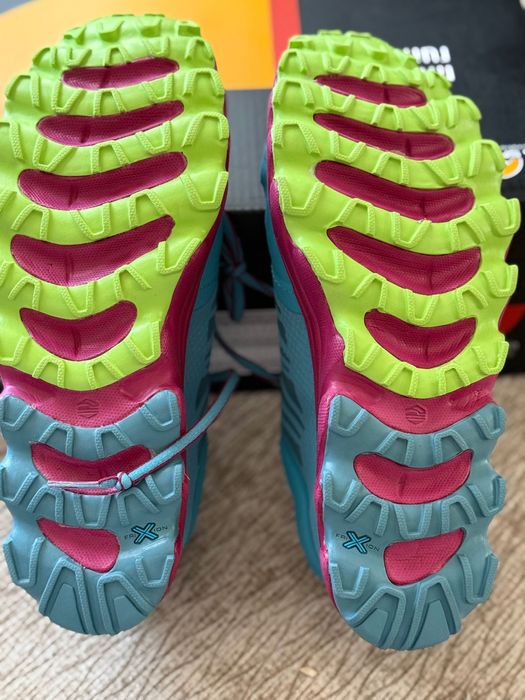 Маратонки за планинско бягане La Sportiva