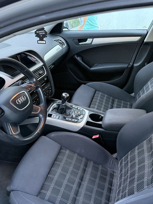 Audi A4 Avant QUATTRO 2014