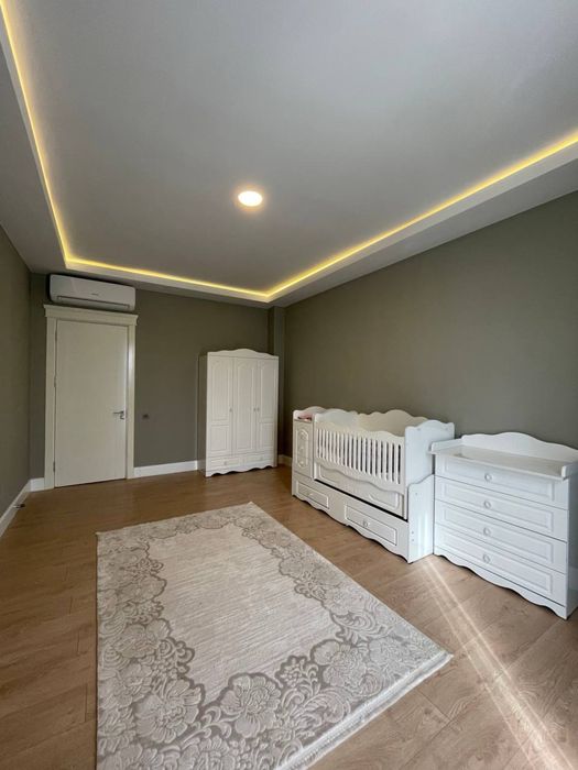 Продается квартира 4х комнатная,ЖК Виа Порт,Яккасарайский район,150м2