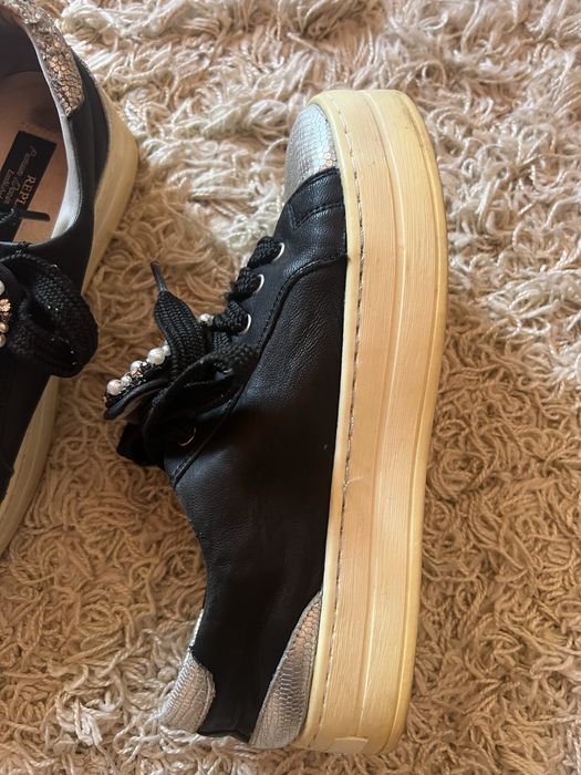 Спортно-елегантни обувки на Replay