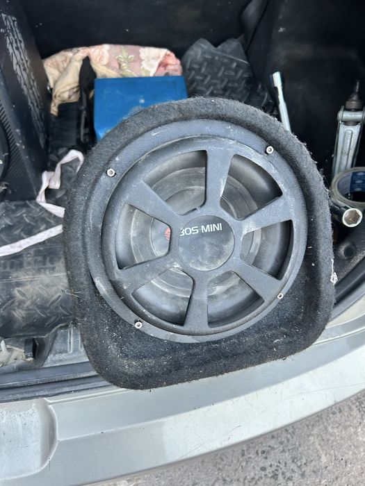 Саббуфер Boss mini